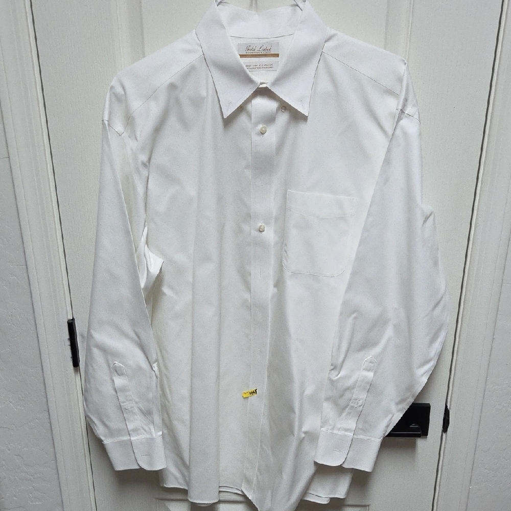 Roundtree & Yorke White Dress Shirt Timeless Formal Wear